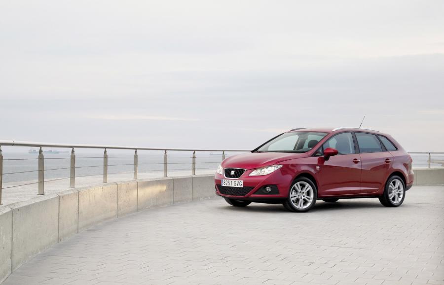  Seat Ibiza ST 2010 года  (фото 60 из 102)
